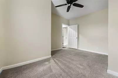 2828 Larkins Way, Pittsburgh, PA 15203 - Photo 15