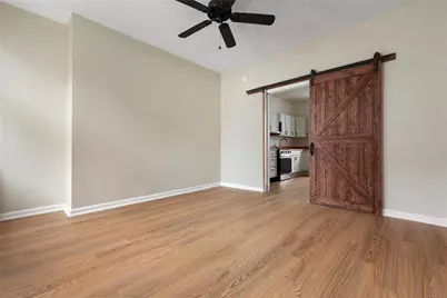 2828 Larkins Way, Pittsburgh, PA 15203 - Photo 5