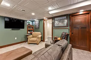 185 Grove Ave, Ross Twp, PA 15229 - Photo 21