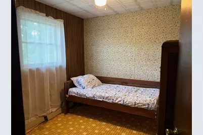 100 Penn St, Green/Commdre/Prchse, PA 15724 - Photo 17
