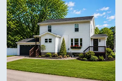 870 N Buhl Farm Dr, Sharpsville, PA 16148 - Photo 1