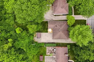 1298 Arrowood Dr, Pittsburgh, PA 15243 - Photo 45