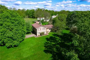 23 Kimberly Dr, Liberty Township, PA 16127 - Photo 11