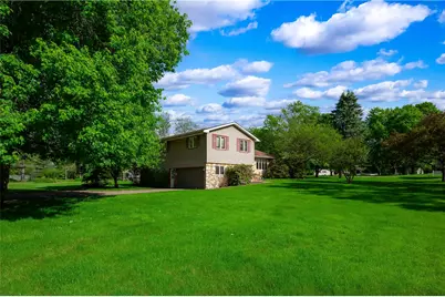 23 Kimberly Dr, Liberty Township, PA 16127 - Photo 3
