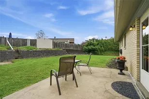 102 Dunbar Dr, Wilkins Township, PA 15235 - Photo 37