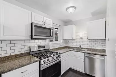 102 Dunbar Dr, Wilkins Township, PA 15235 - Photo 5