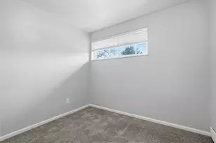 102 Dunbar Dr, Wilkins Township, PA 15235 - Photo 17