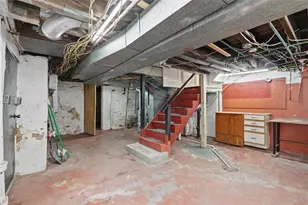 401 E Burgess St, Pittsburgh, PA 15214 - Photo 29