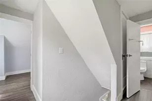 401 E Burgess St, Pittsburgh, PA 15214 - Photo 33