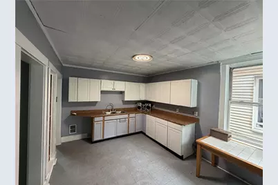 537 Thompson, Donora, PA 15033 - Photo 3
