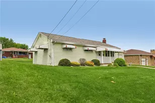 1009 Hazel St, New Castle, PA 16101 - Photo 3