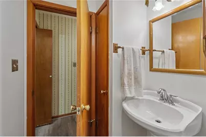 1009 Hazel Street, New Castle, PA 16101 - Photo 23