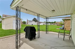 1009 Hazel St, New Castle, PA 16101 - Photo 29