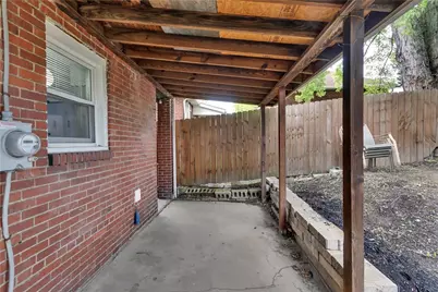 1502 Maple Ave, Turtle Creek, PA 15145 - Photo 9