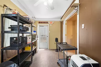 1260 Grove Rd, Pittsburgh, PA 15234 - Photo 17