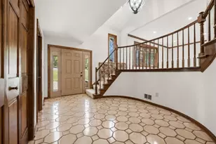 209 Tyburn Woods Dr, Pittsburgh, PA 15044 - Photo 5
