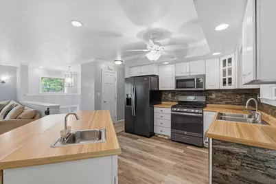 706 N Cedar Street, Butler, PA 16001 - Photo 9