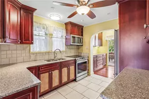 916 Bellaire Ave, Pittsburgh, PA 15226 - Photo 9