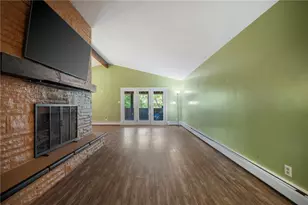 316 Opre Ave, Grove City Boro, PA 16127 - Photo 5