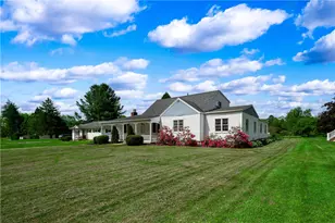 19 George Junior Rd, Pine Township, PA 16127 - Photo 1