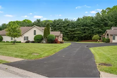 110 Steeplechase Cir, West Deer, PA 15044 - Photo 33
