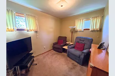 1010 Sunset Ave, Grove City Boro, PA 16127 - Photo 13