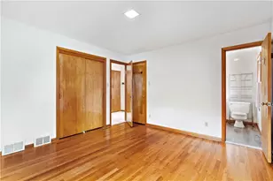421 Clair Dr, Pittsburgh, PA 15241 - Photo 11