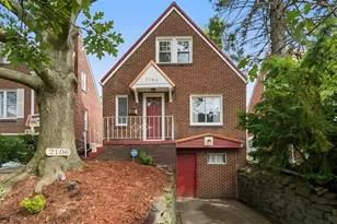 2106 Victoria Ave, Arnold, PA 15068 - Photo 1