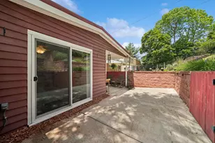 2106 Victoria Ave, Arnold, PA 15068 - Photo 29