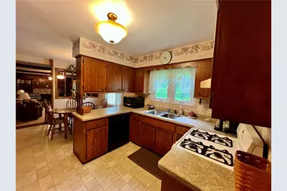 156 Clarksen Dr, Union Township, PA 16101 - Photo 11