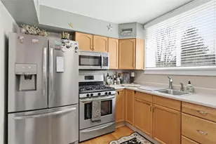 302 Parkfield St, Pittsburgh, PA 15210 - Photo 11