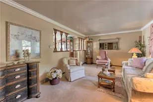 108 Wiltshire Cir, Monroeville, PA 15146 - Photo 7