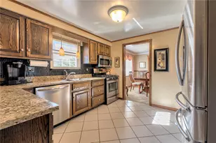 108 Wiltshire Cir, Monroeville, PA 15146 - Photo 11