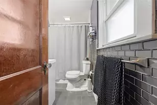2250 Walton Ave, Pittsburgh, PA 15210 - Photo 13