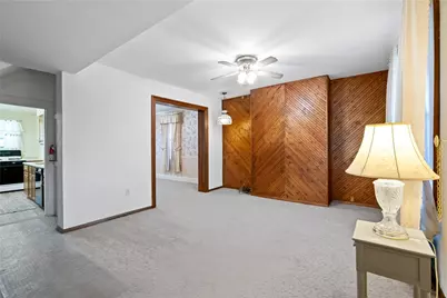 514 Woodward Ave, Stowe Township, PA 15136 - Photo 7
