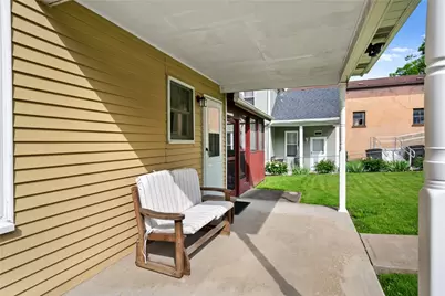 514 Woodward Ave, Stowe Township, PA 15136 - Photo 5