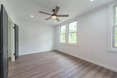 6334 Forward Ave, Pittsburgh, PA 15217 - Photo 19