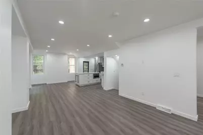 6334 Forward Ave, Pittsburgh, PA 15217 - Photo 7