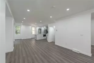 6334 Forward Ave, Pittsburgh, PA 15217 - Photo 7
