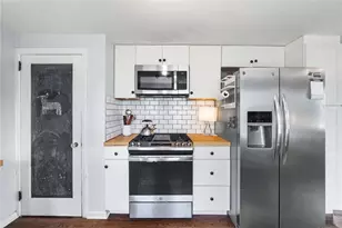 411 Reamer Ave, Carnegie, PA 15106 - Photo 17