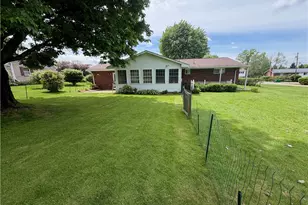 155 Westwood Manor, Twp of But NW, PA 16001 - Photo 9
