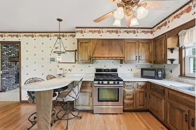 1389 Gilchrist Road, Bethel Township, PA 15690 - Photo 15