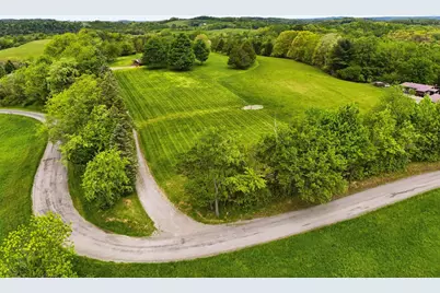 1389 Gilchrist Road, Bethel Township, PA 15690 - Photo 5