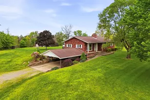 1389 Gilchrist Rd, Bethel Township, PA 15690 - Photo 35