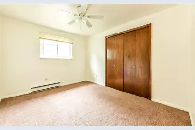 2044 Renton Rd, Pittsburgh, PA 15239 - Photo 11