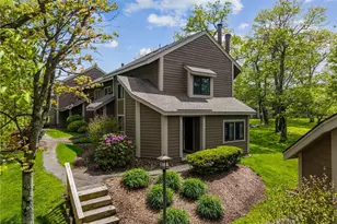 1133 Gristmill Ln, Hidden Valley, PA 15502 - Photo 1