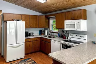 365 S Shore Trail, Indian Lake Boro, PA 15926 - Photo 9