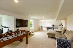 109 Mesa Dr, Moon/Crescent Twp, PA 15108 - Photo 27