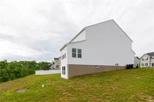 109 Mesa Dr, Moon/Crescent Twp, PA 15108 - Photo 31