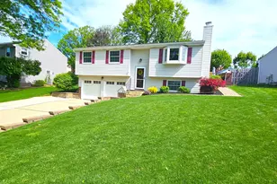 1021 Balsam Dr, South Strabane, PA 15301 - Photo 1